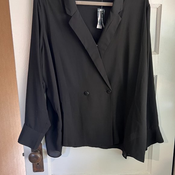 NWT Reitmans Double Breasted Blouse - Picture 2 of 5